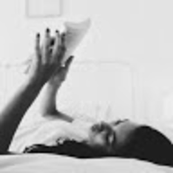 Meet your Posher, Lucinda - Picture 1 of 1